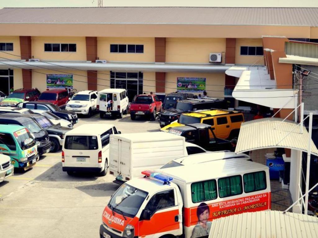 Big Daddy Hotel And Convention Center Butuan City Exterior photo