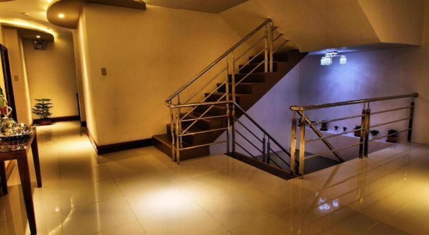 Big Daddy Hotel And Convention Center Butuan City Exterior photo