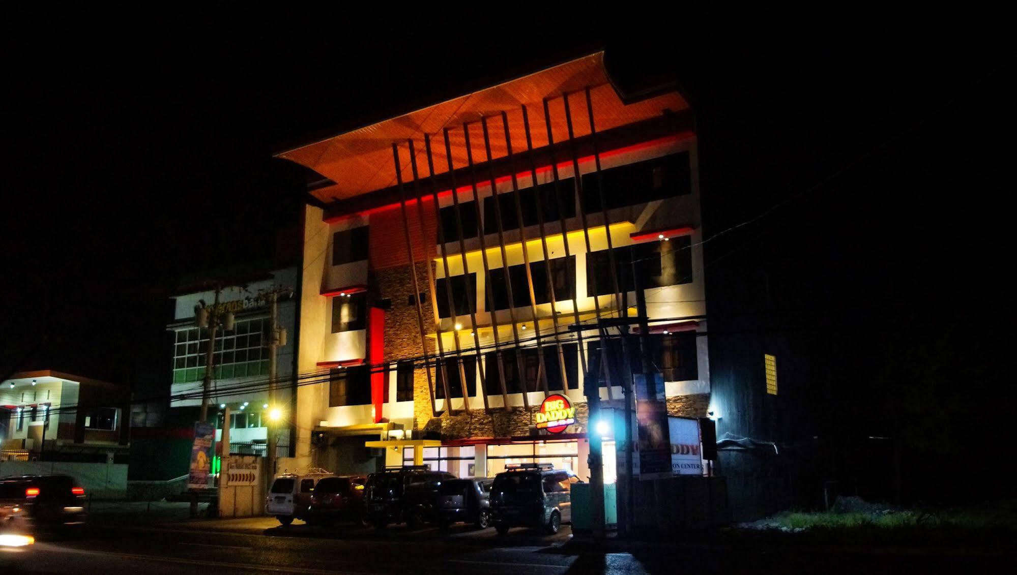 Big Daddy Hotel And Convention Center Butuan City Exterior photo