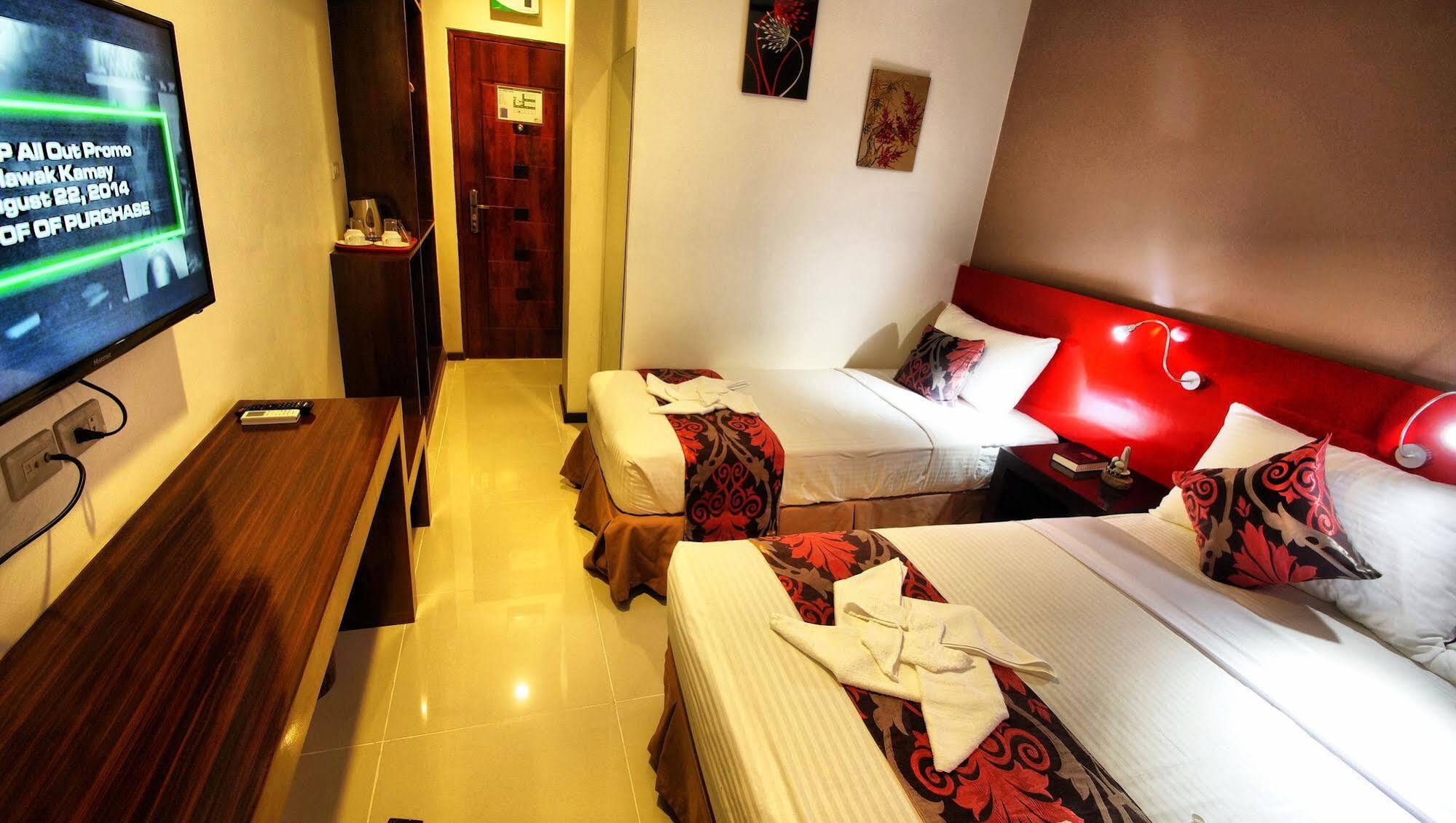 Big Daddy Hotel And Convention Center Butuan City Exterior photo